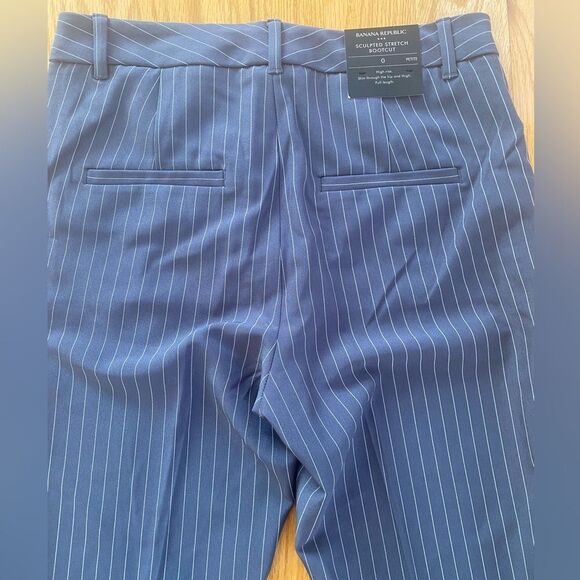 Banana Republic Sculpted Stretch Bootcut Pants - Picture 5 of 7